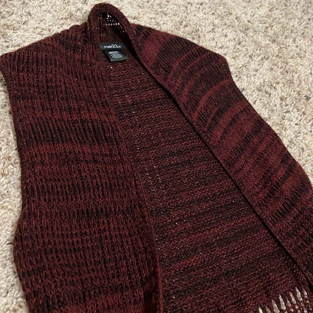 Long Cardigan Vest Rue21 - Picture 2 of 3